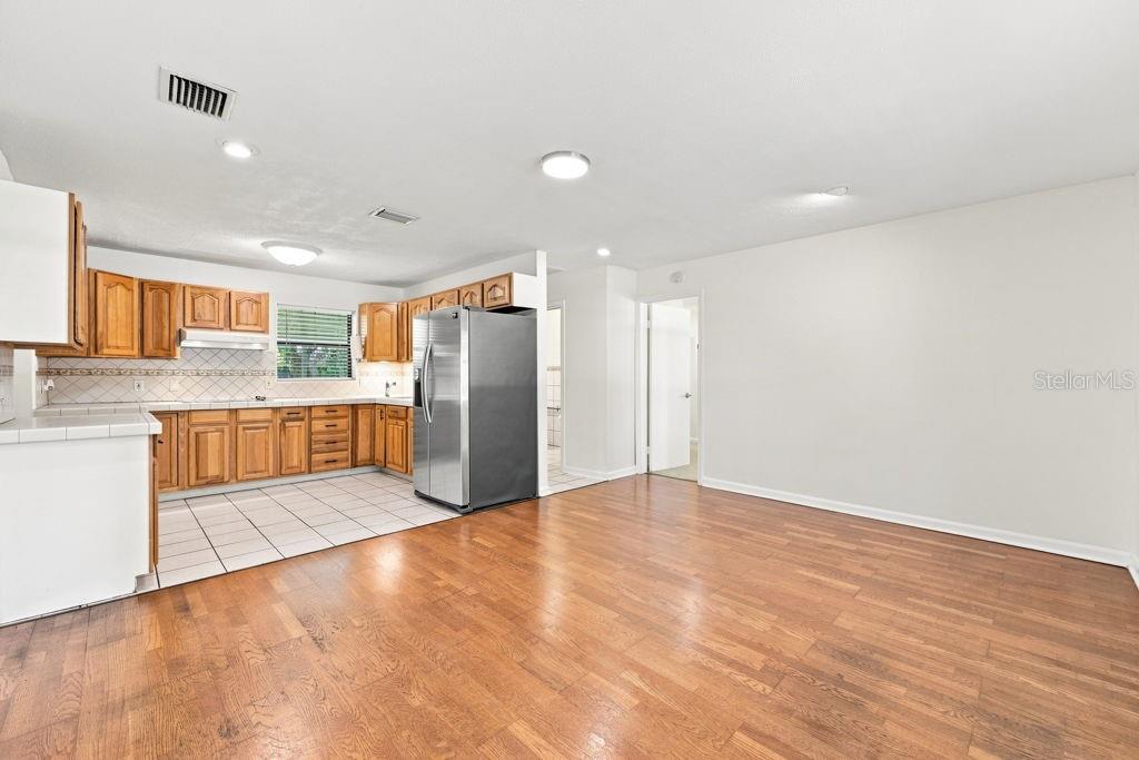 7810 CHAPEL AVE — photo 19