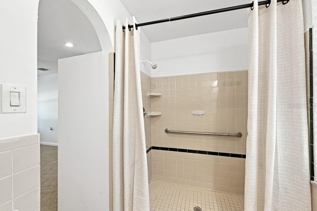 7810 CHAPEL AVE — photo 28