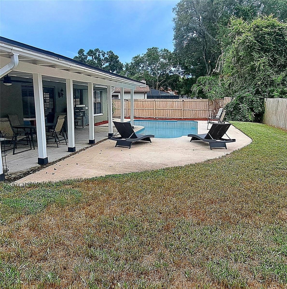 11414 COUNTRY OAKS DR — photo 16
