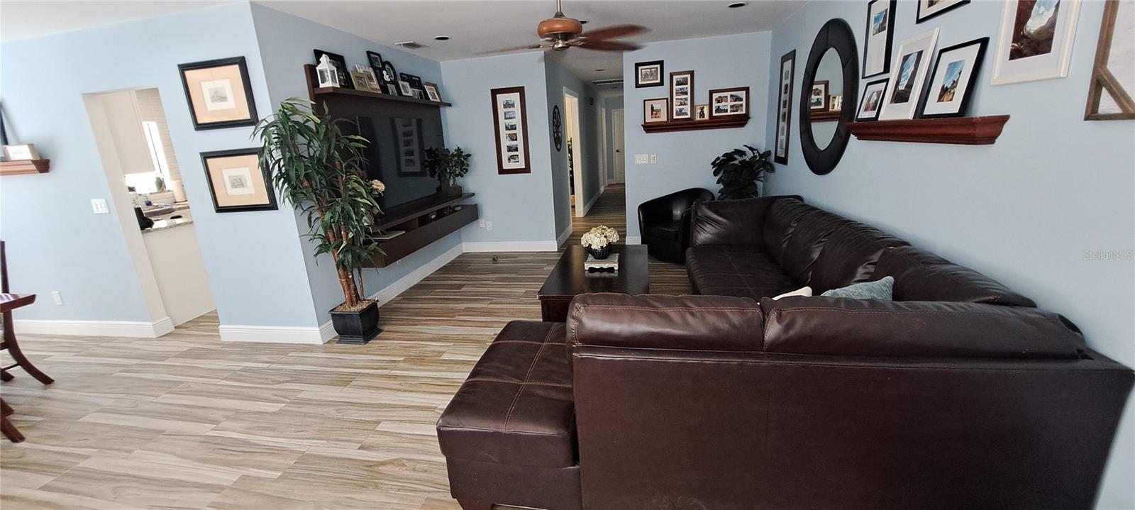 11414 COUNTRY OAKS DR — photo 7