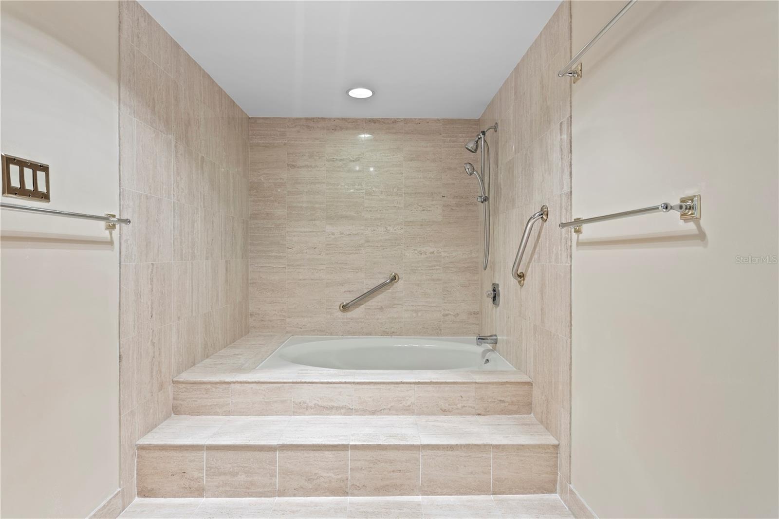 3301 BAYSHORE BLVD #509A — photo 31