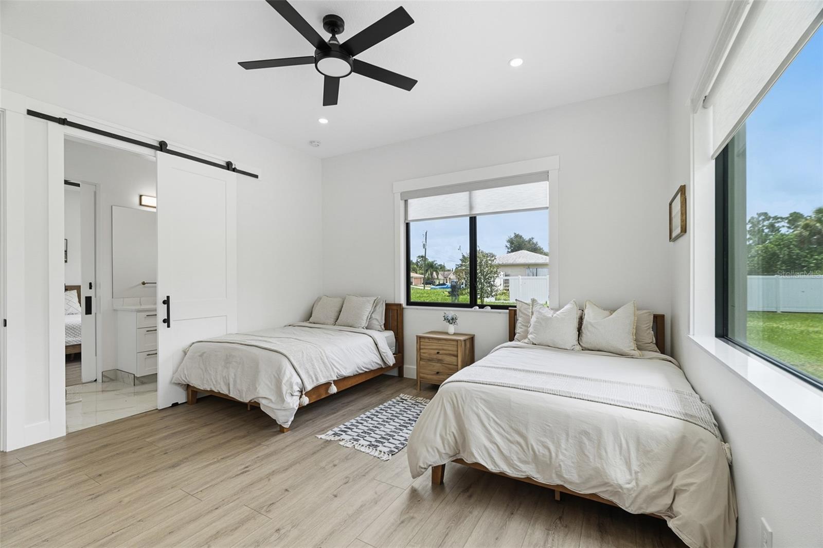 2777 LUCAYA AVE — photo 30