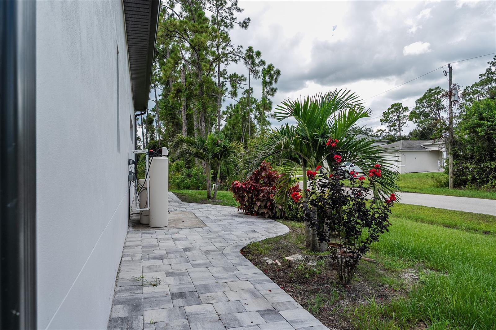 2777 LUCAYA AVE — photo 44