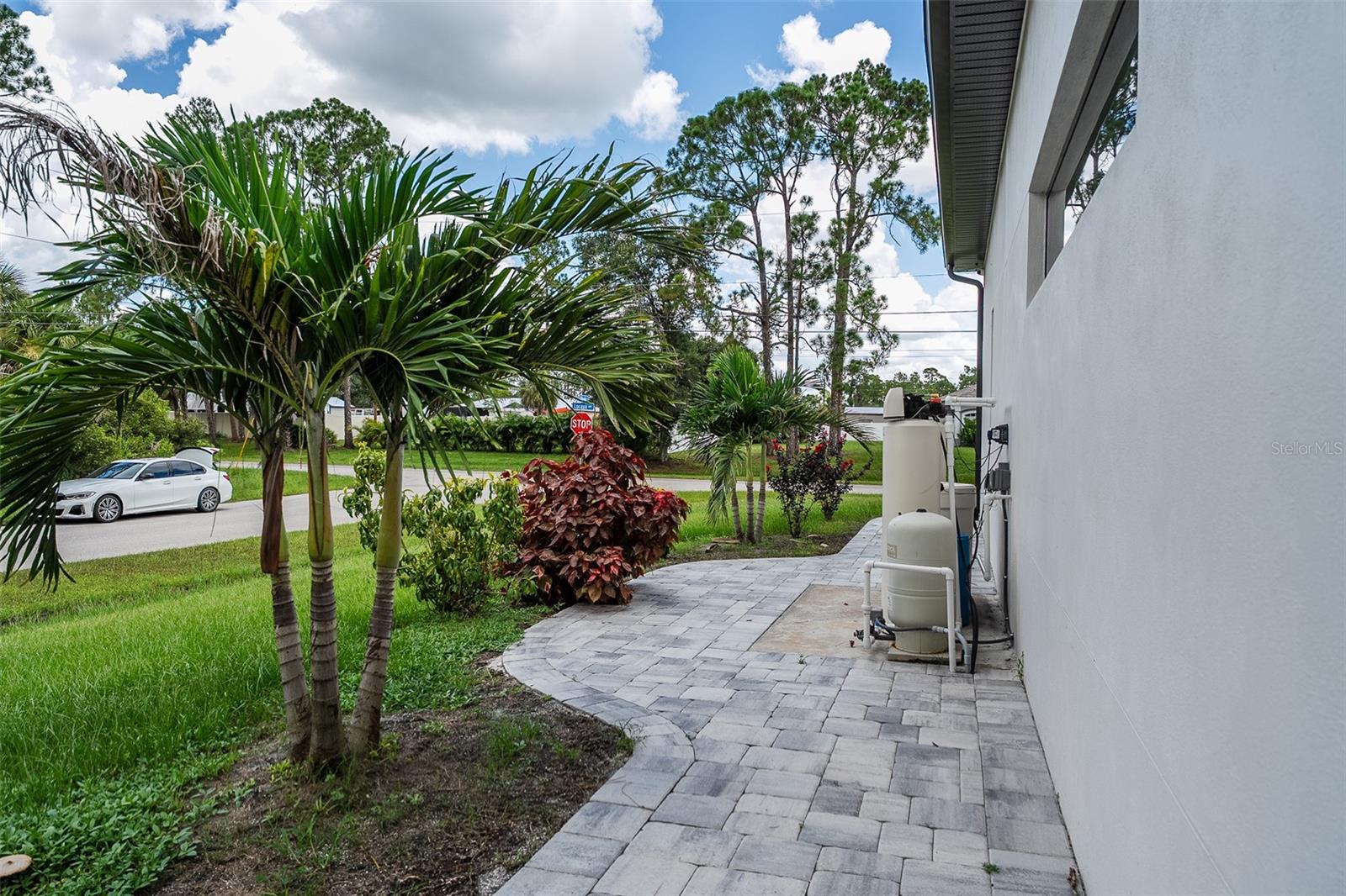 2777 LUCAYA AVE — photo 43
