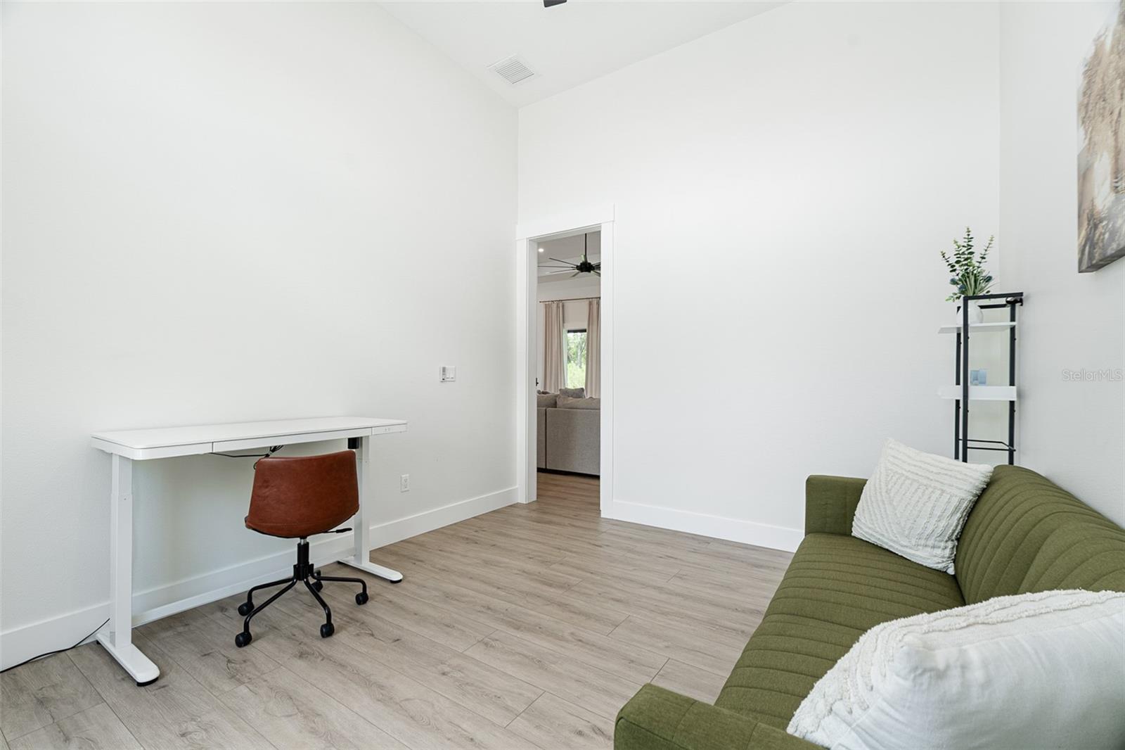 2777 LUCAYA AVE — photo 33