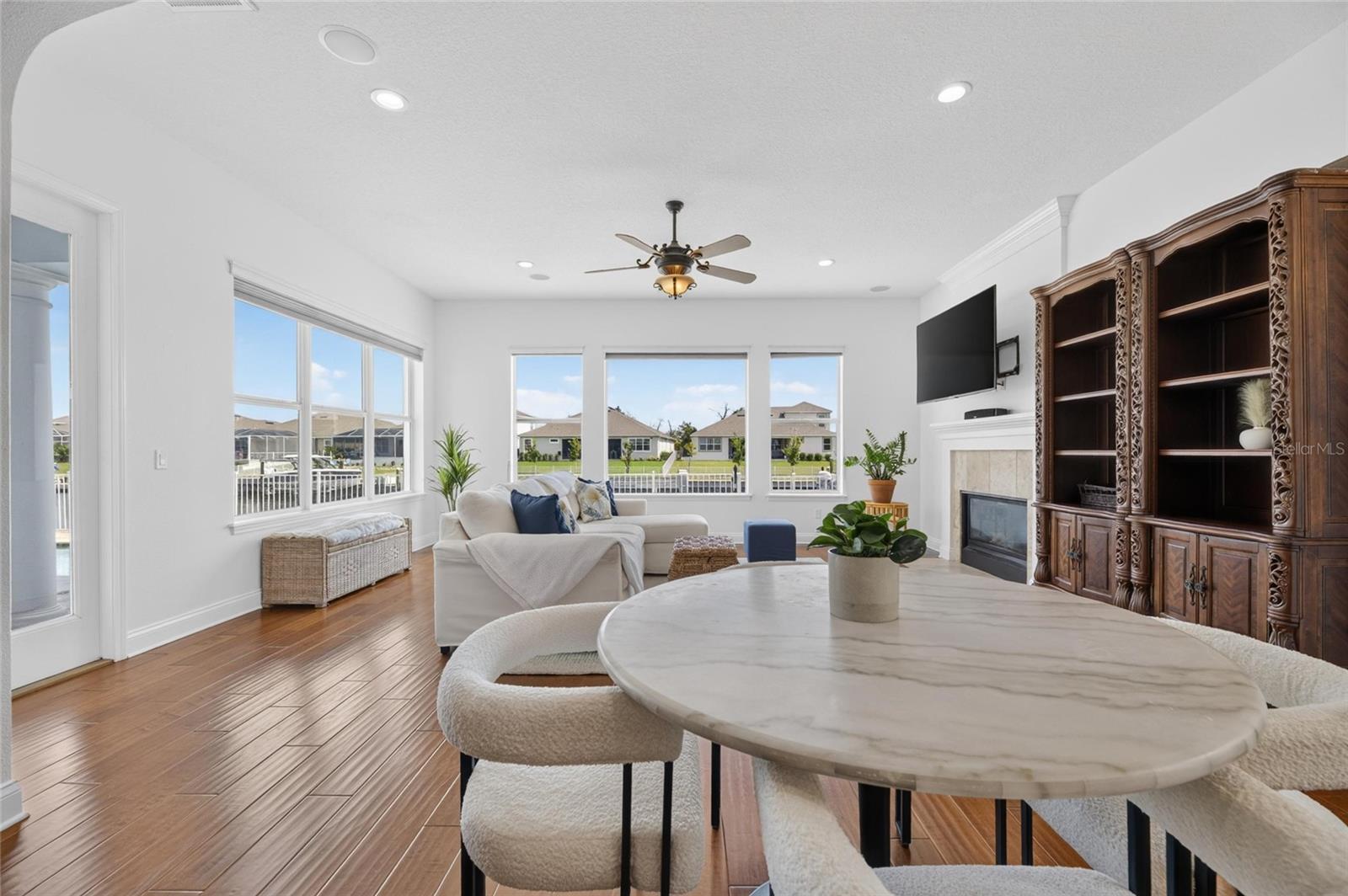 715 ISLEBAY DR — photo 59