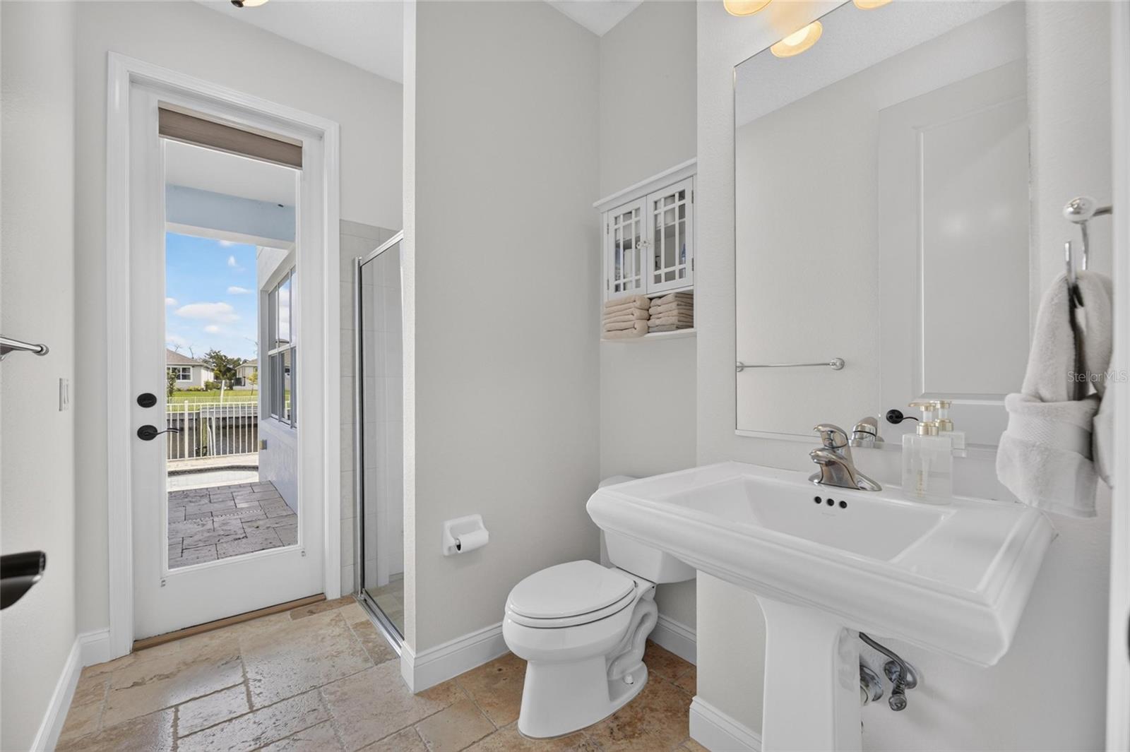 715 ISLEBAY DR — photo 42