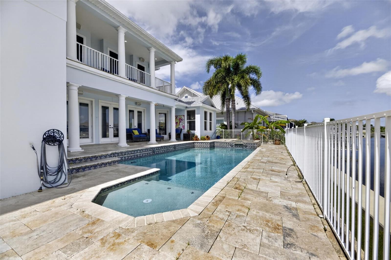 715 ISLEBAY DR — photo 86