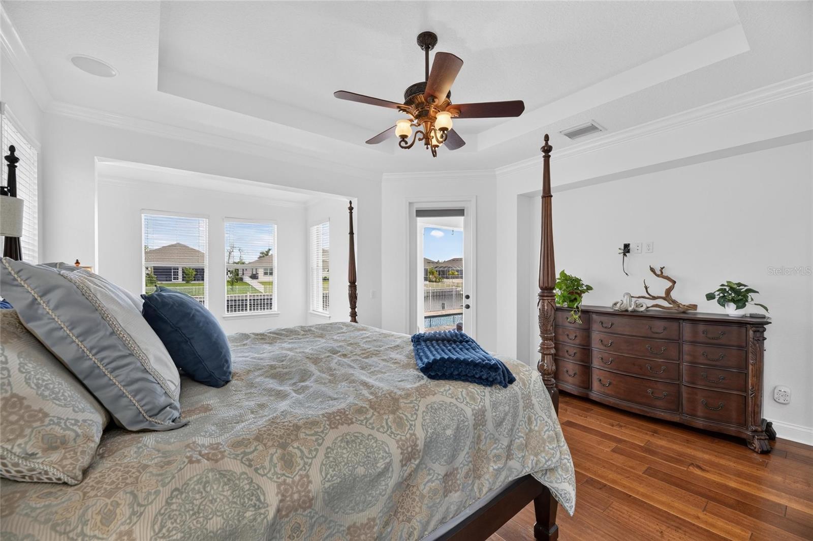 715 ISLEBAY DR — photo 31