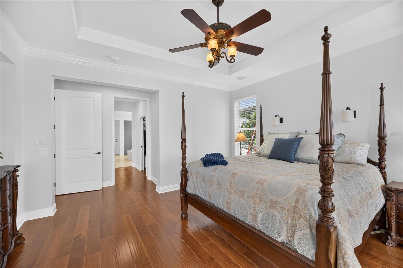 715 ISLEBAY DR — photo 32