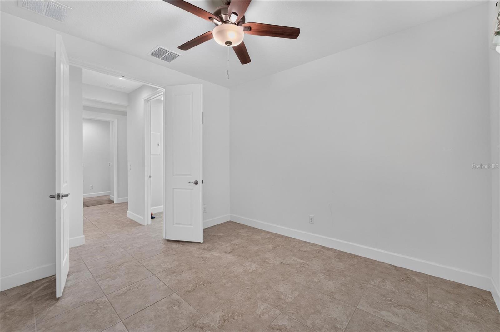 15412 SANTA POLA DR — photo 40