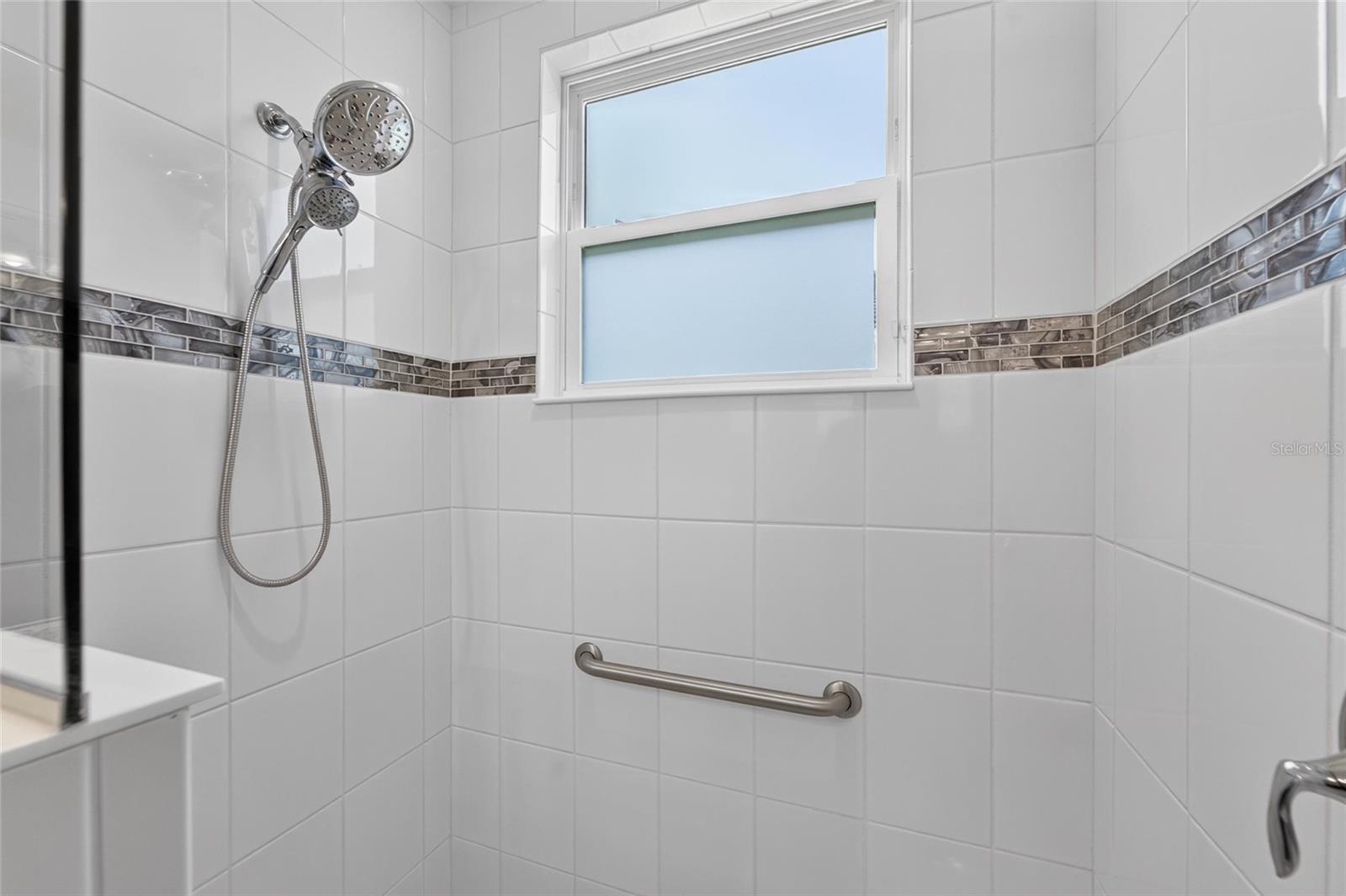 15412 SANTA POLA DR — photo 30