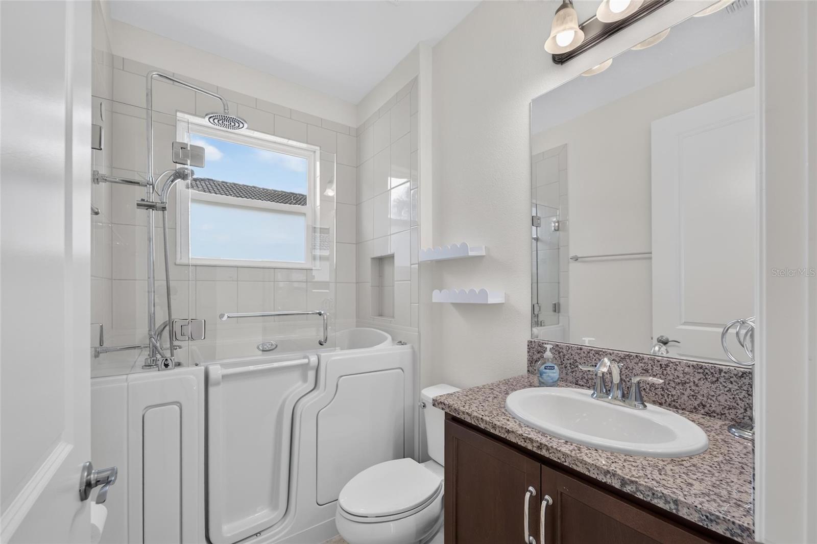 15412 SANTA POLA DR — photo 37