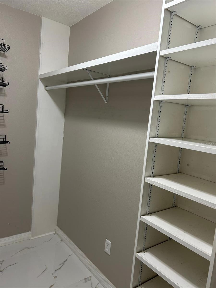 9724 TOM FOLSOM RD — photo 13