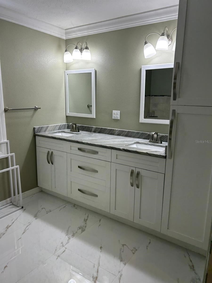 9724 TOM FOLSOM RD — photo 24