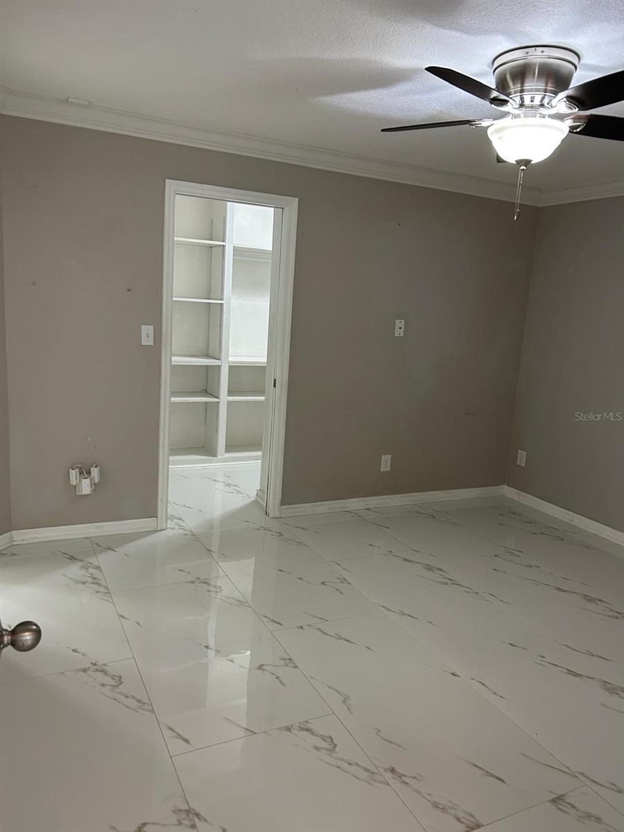 9724 TOM FOLSOM RD — photo 11