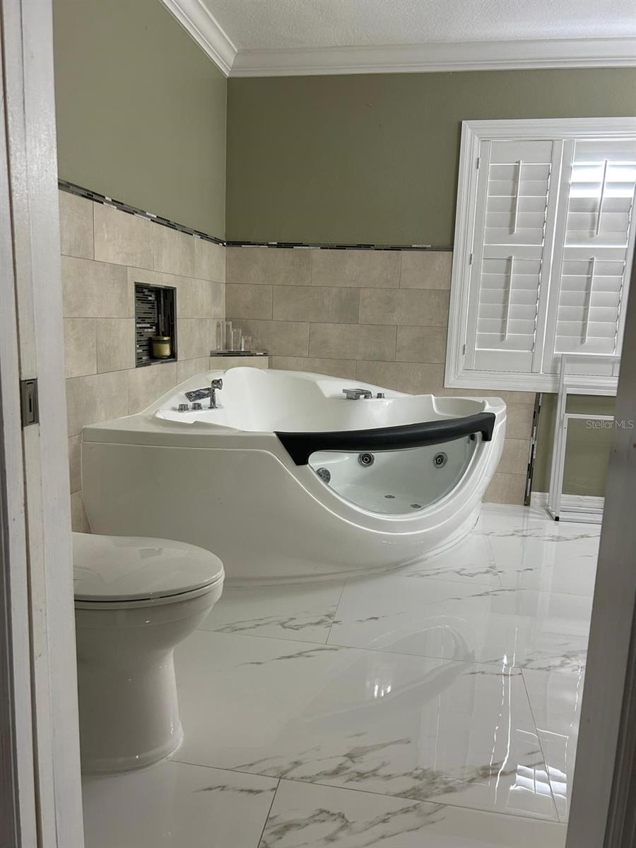 9724 TOM FOLSOM RD — photo 23