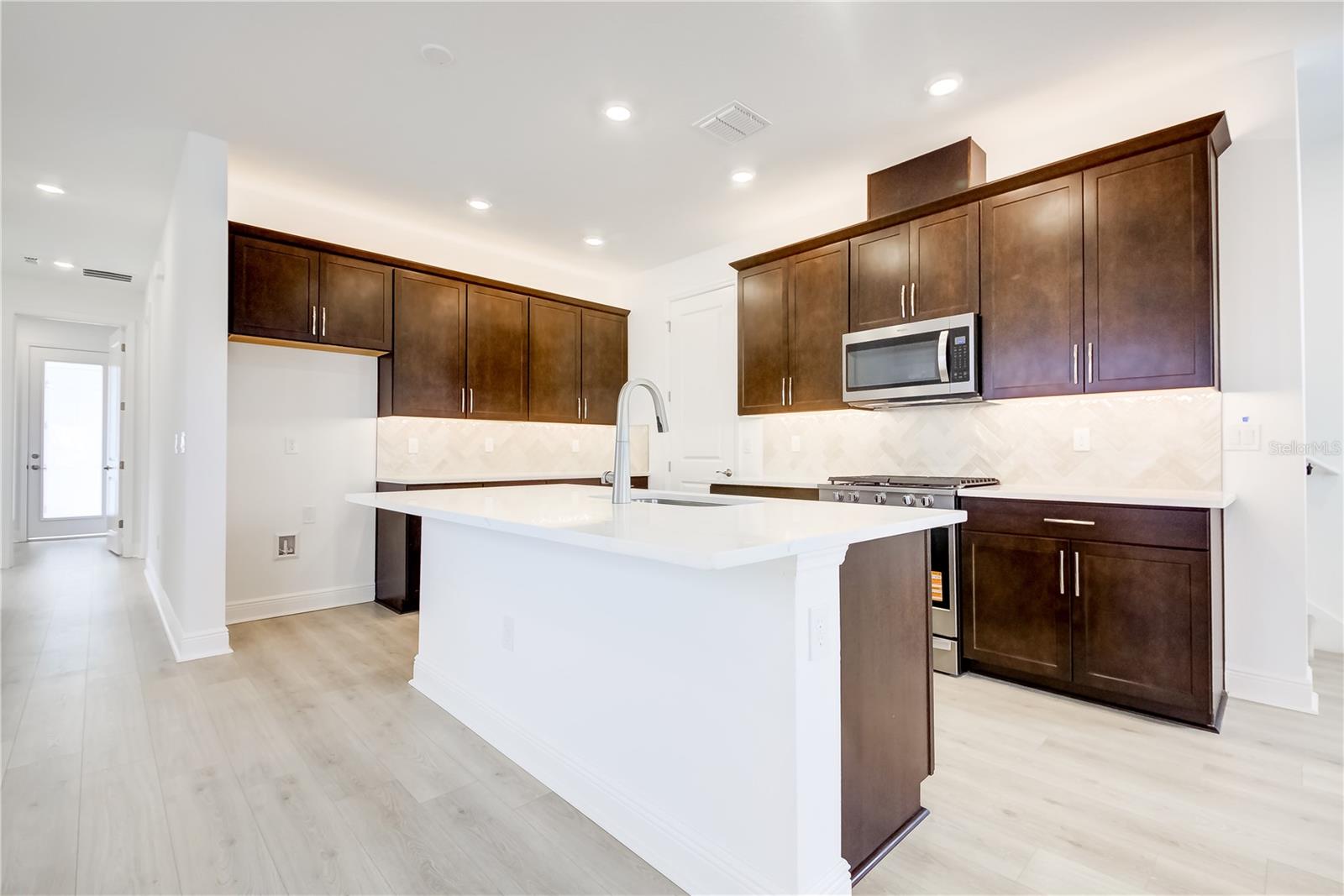 9131 WALCOTT LN — photo 13
