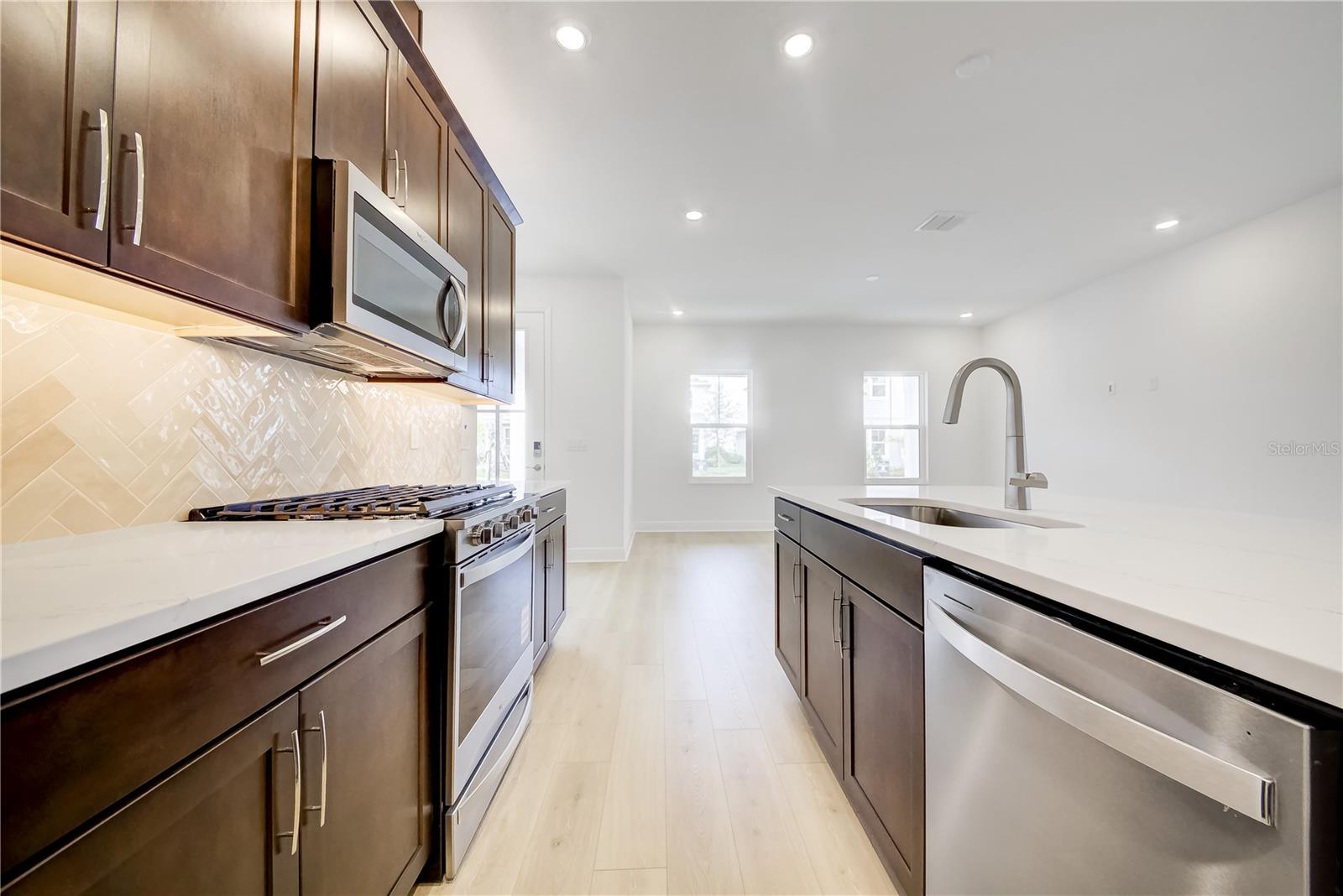9131 WALCOTT LN — photo 19