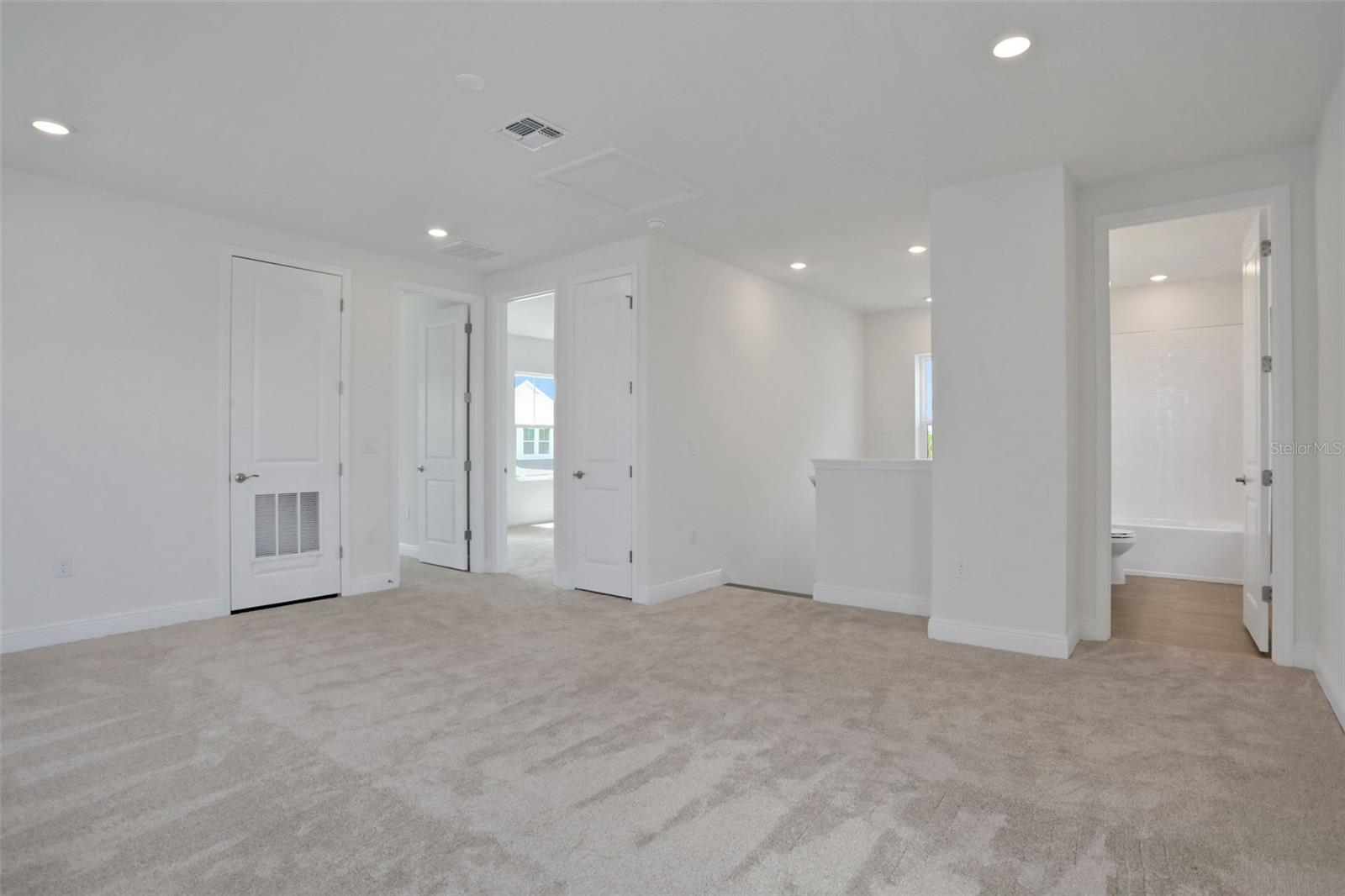9124 WALCOTT LN — photo 22