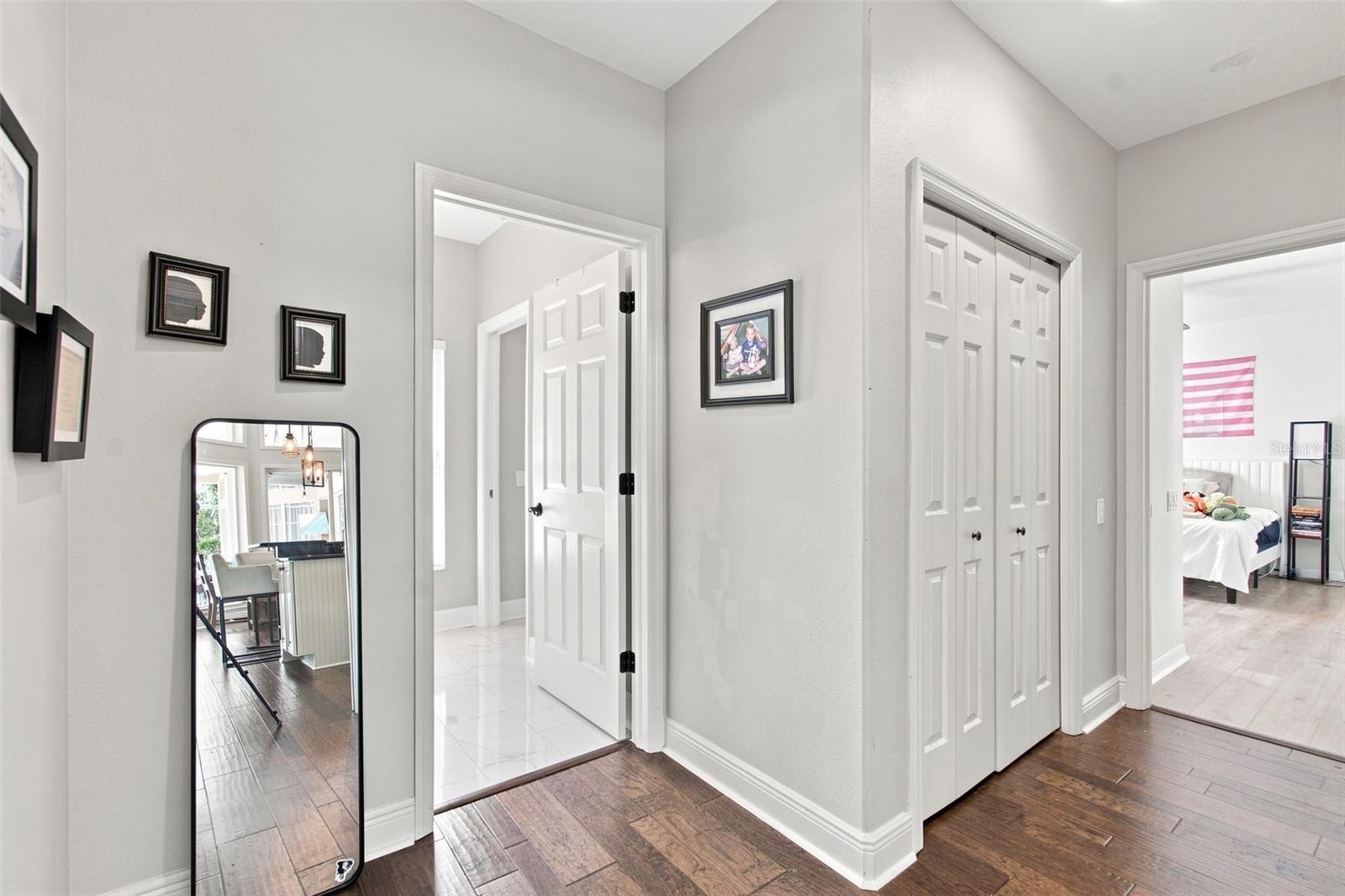 9212 PINE ISLAND CT — photo 40