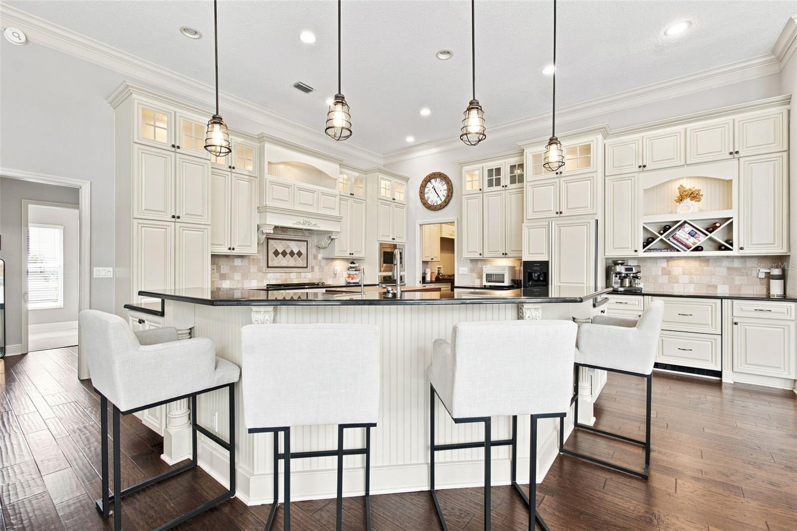 9212 PINE ISLAND CT — photo 12
