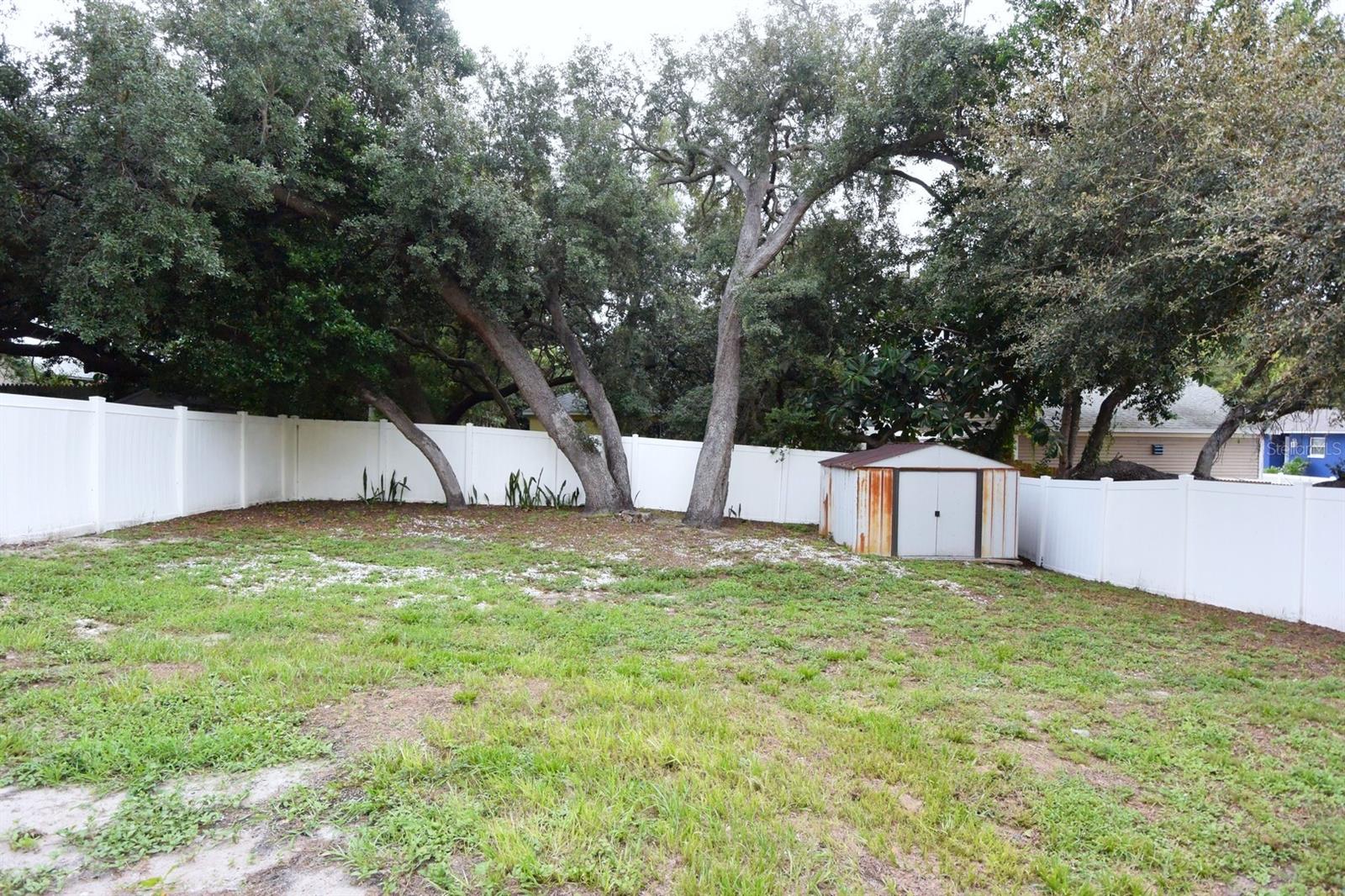 183 HIGHLAND RD — photo 35