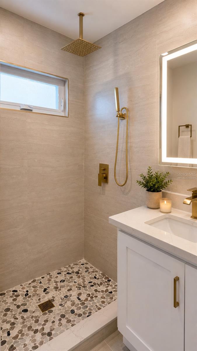 1421 HEATHER DR — photo 20