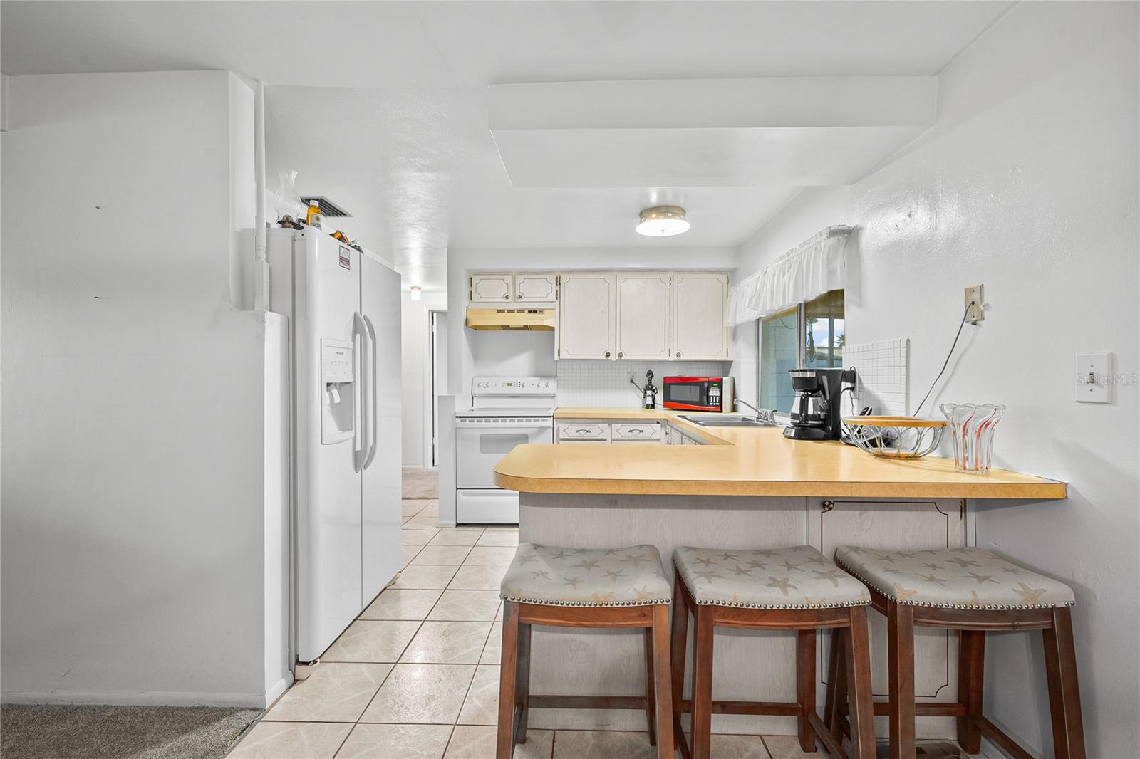 3410 COLUMBUS DR — photo 9