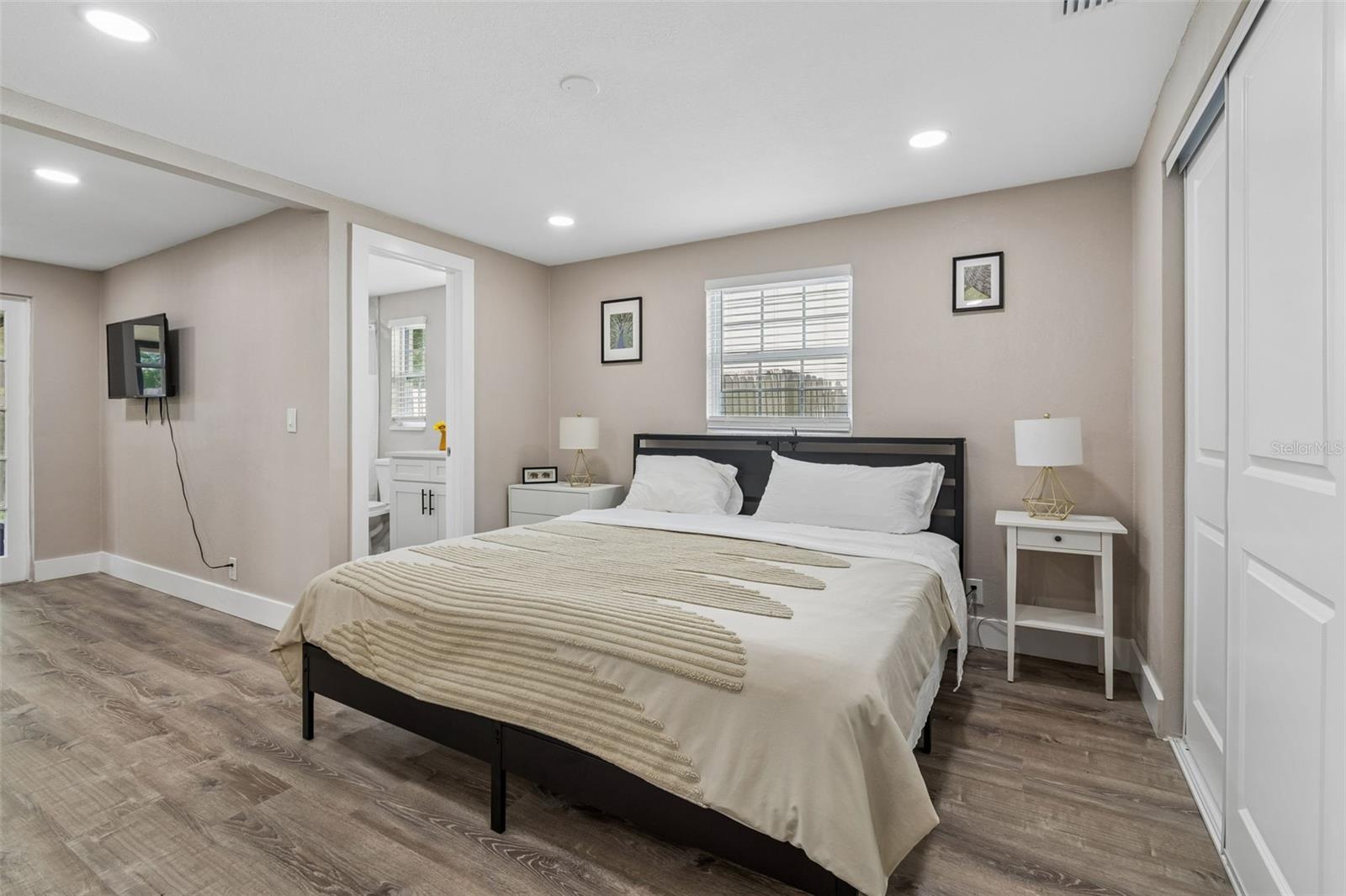 4906 W CLEVELAND ST — photo 34