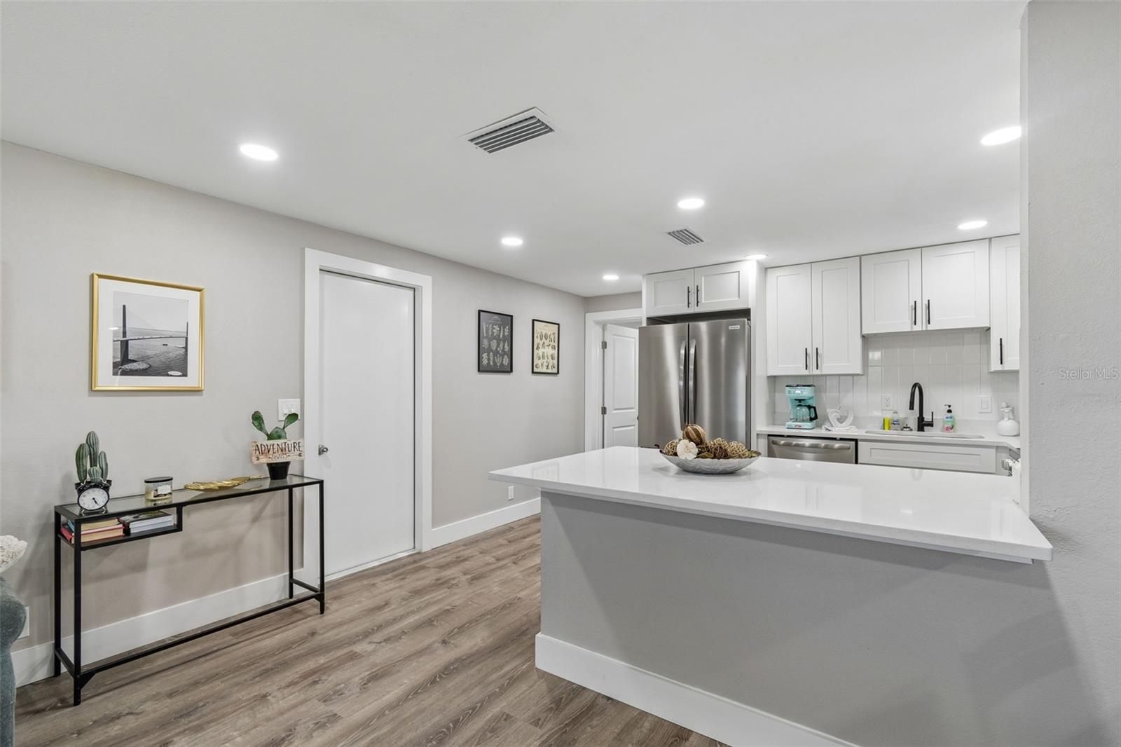 4906 W CLEVELAND ST — photo 18