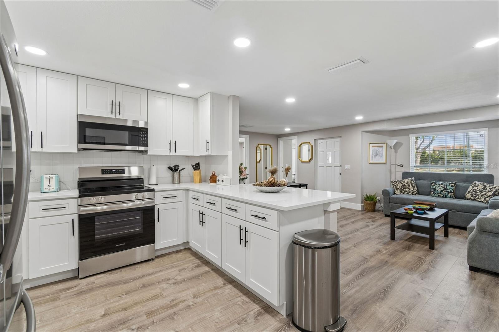 4906 W CLEVELAND ST — photo 21
