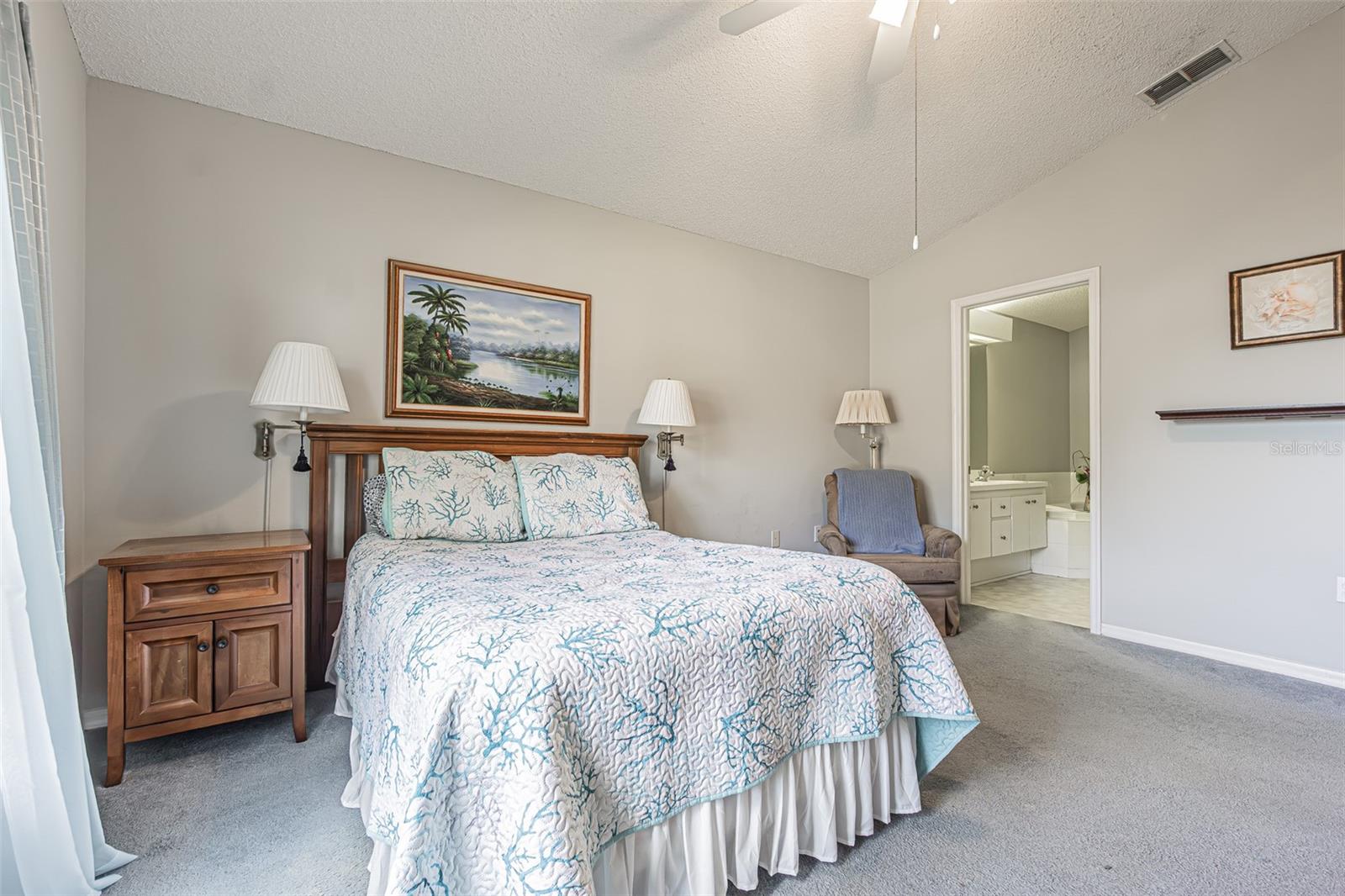13837 LEROUX DR — photo 8