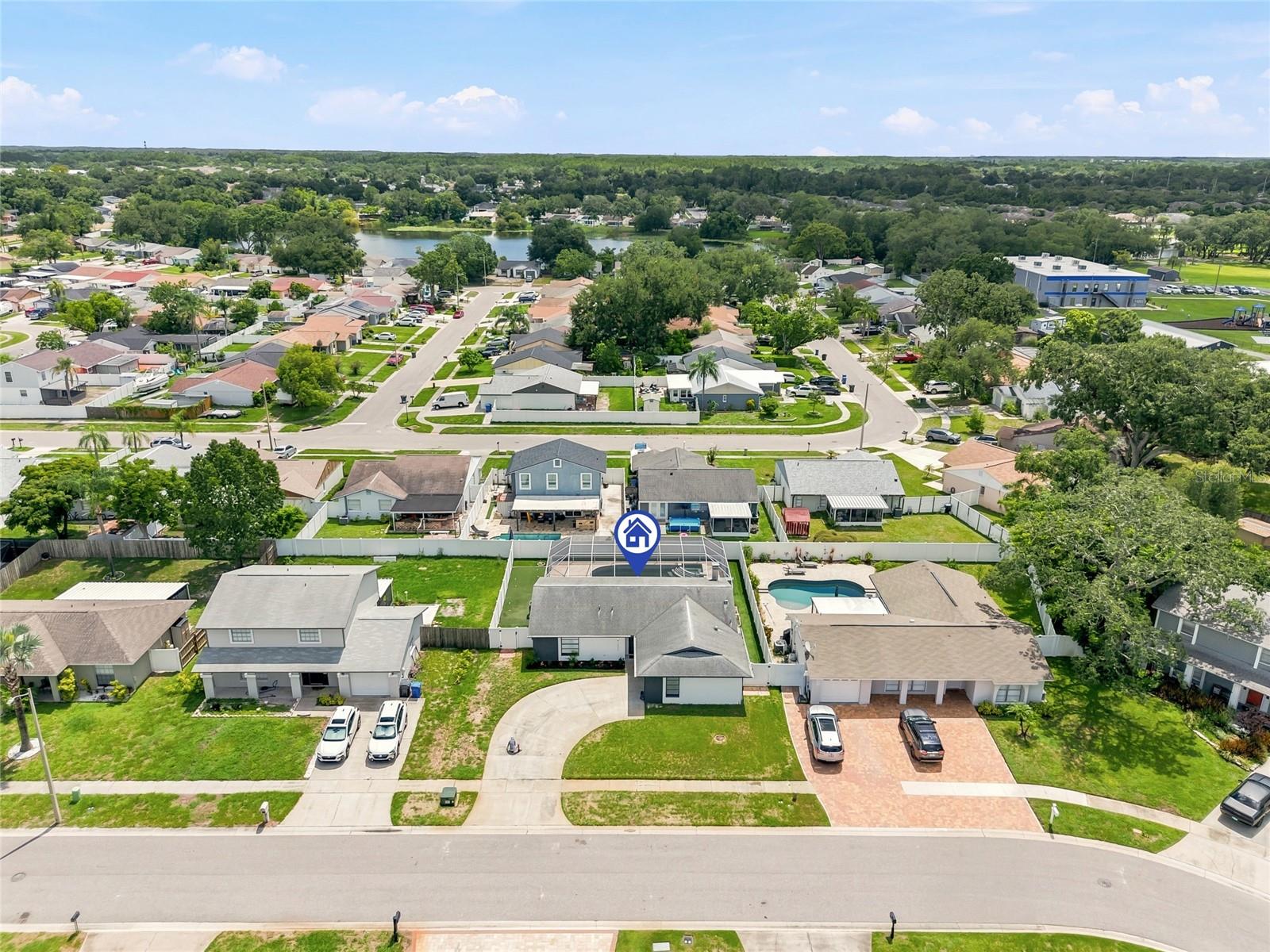 12511 CARDIFF DR — photo 38