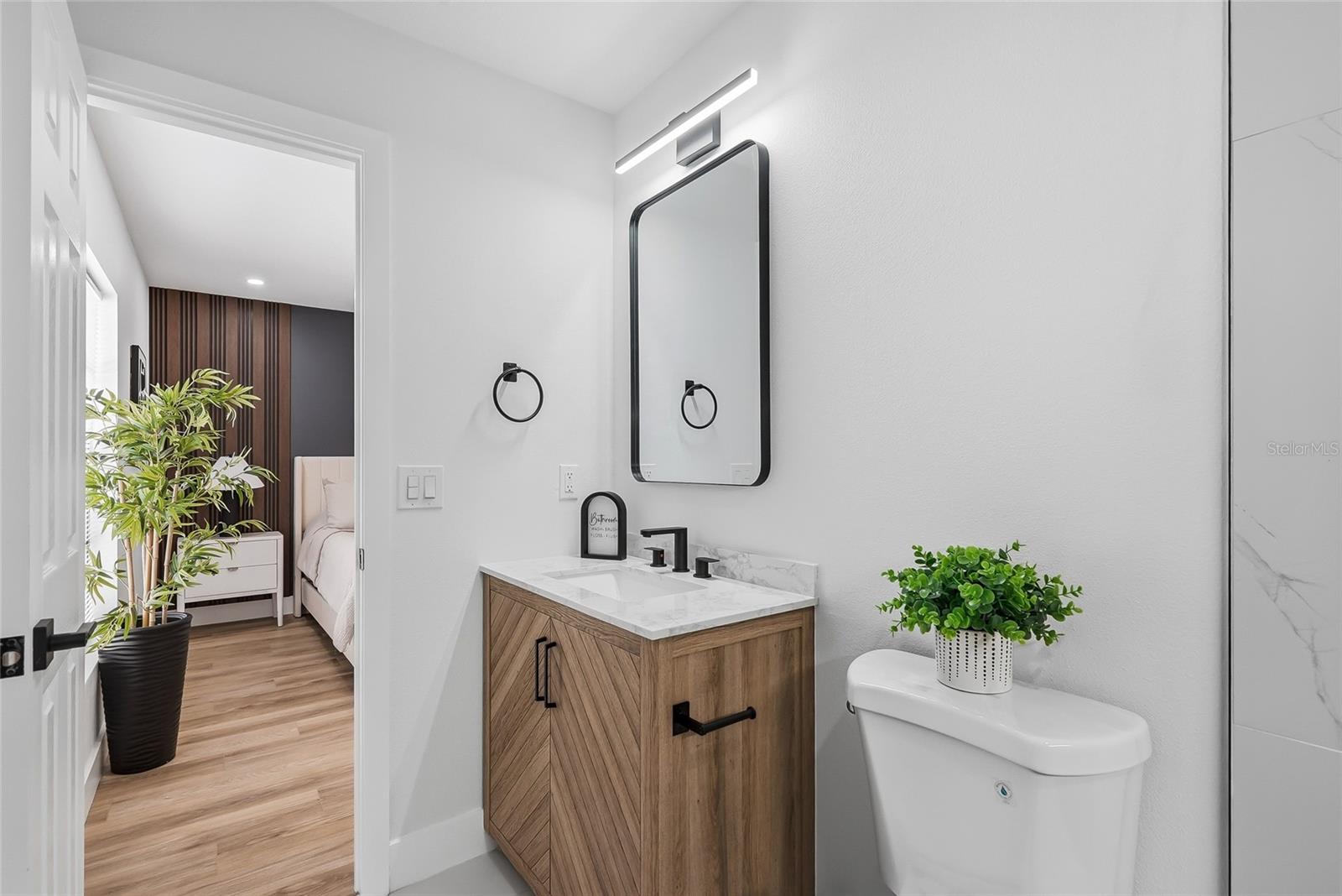 12511 CARDIFF DR — photo 25
