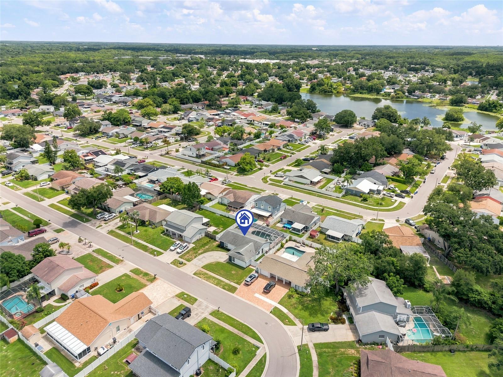 12511 CARDIFF DR — photo 37