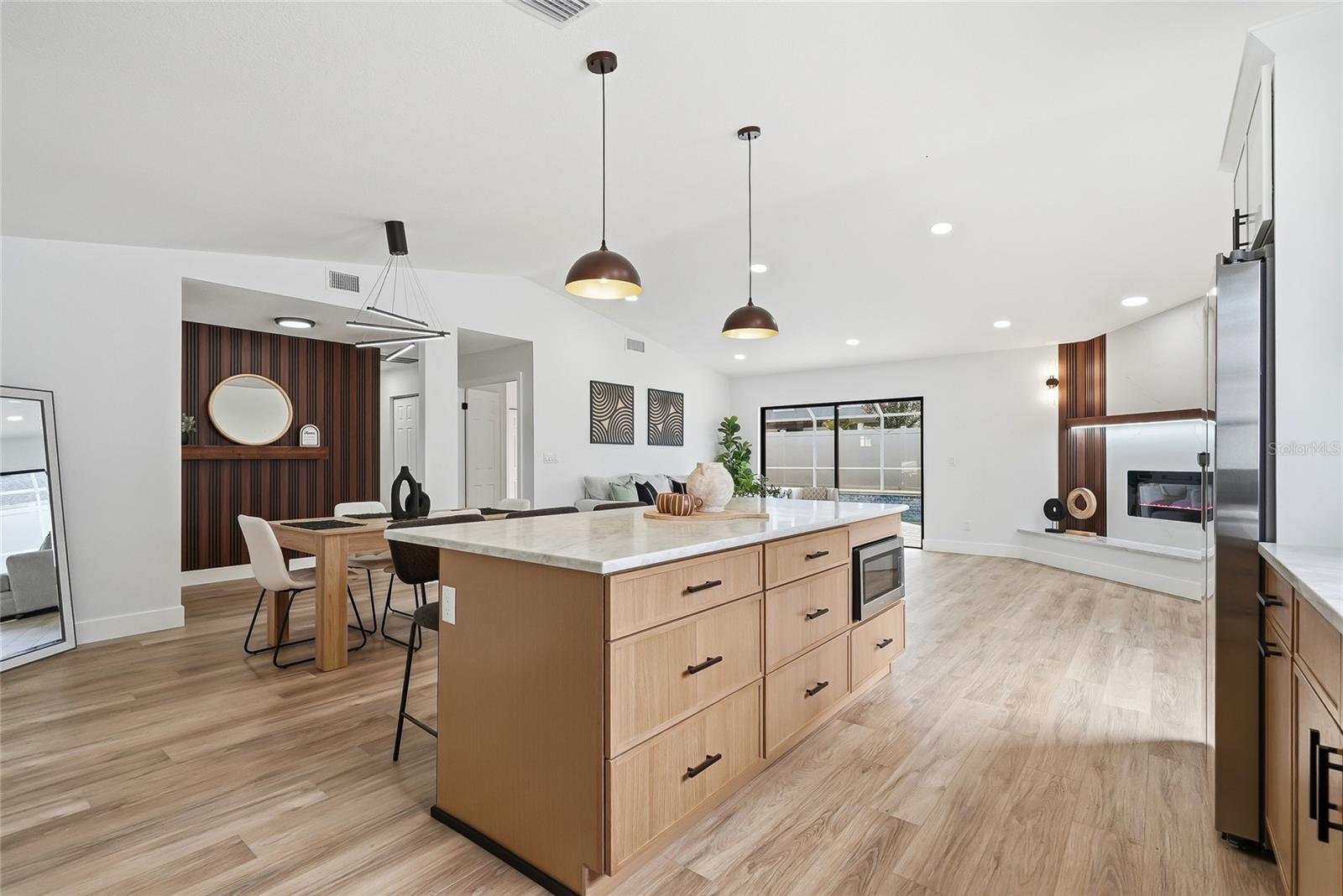 12511 CARDIFF DR — photo 15