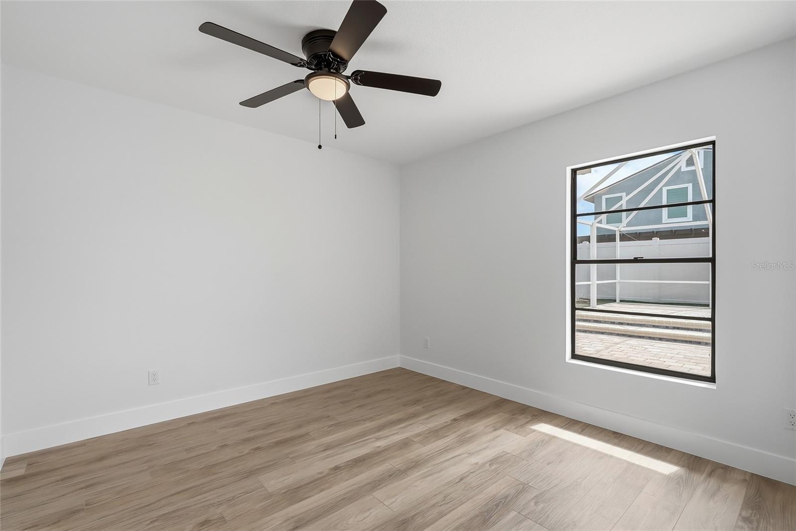 12511 CARDIFF DR — photo 20