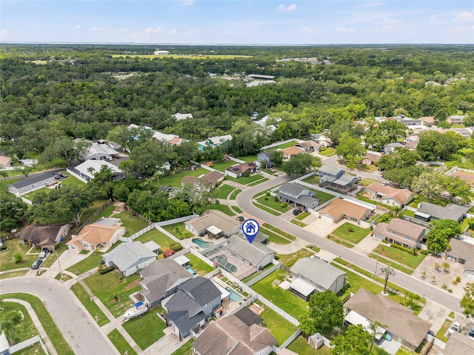 12511 CARDIFF DR — photo 34