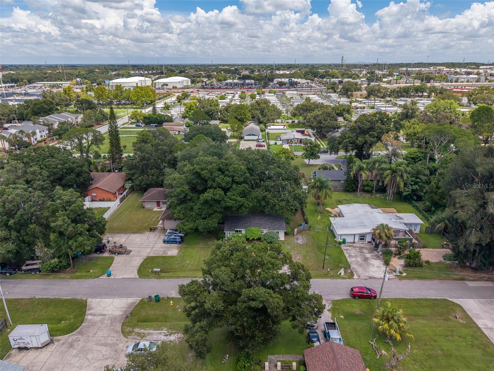 2773 BELLE HAVEN DR — photo 31