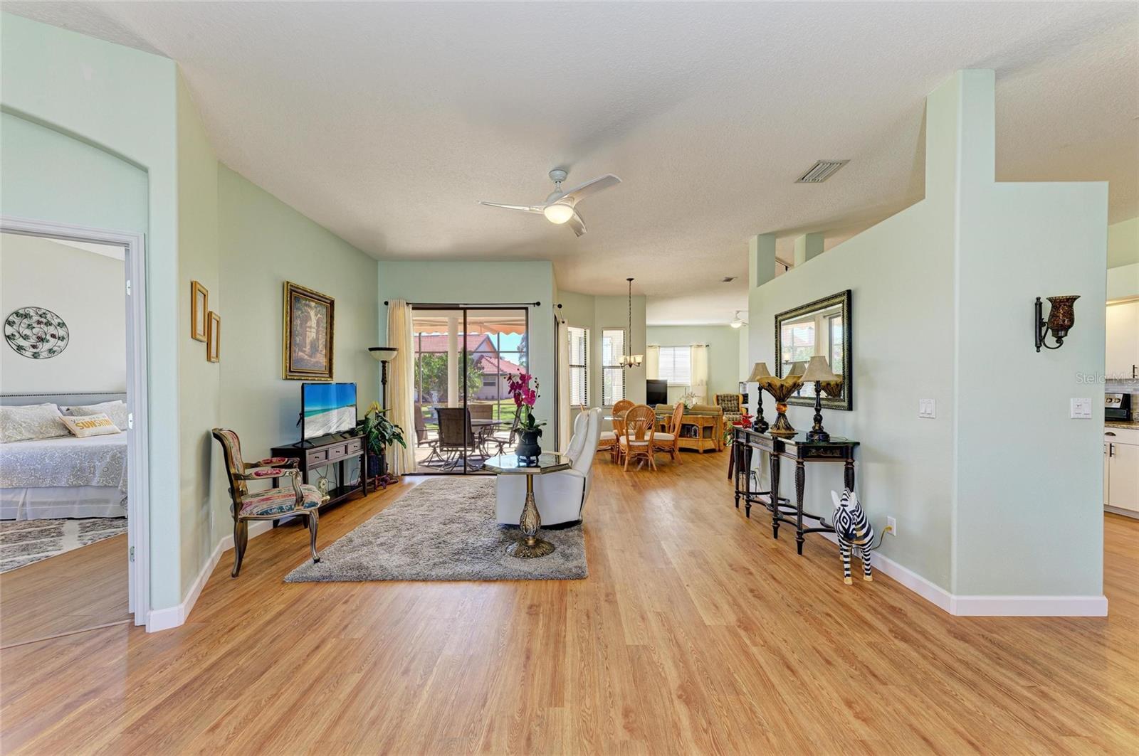 7102 42ND CT E — photo 15