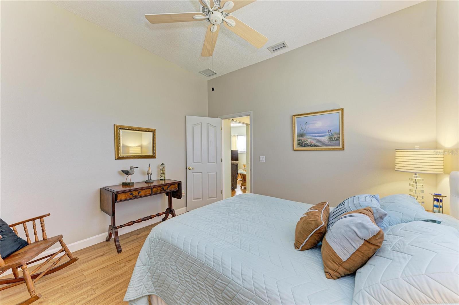 7102 42ND CT E — photo 34