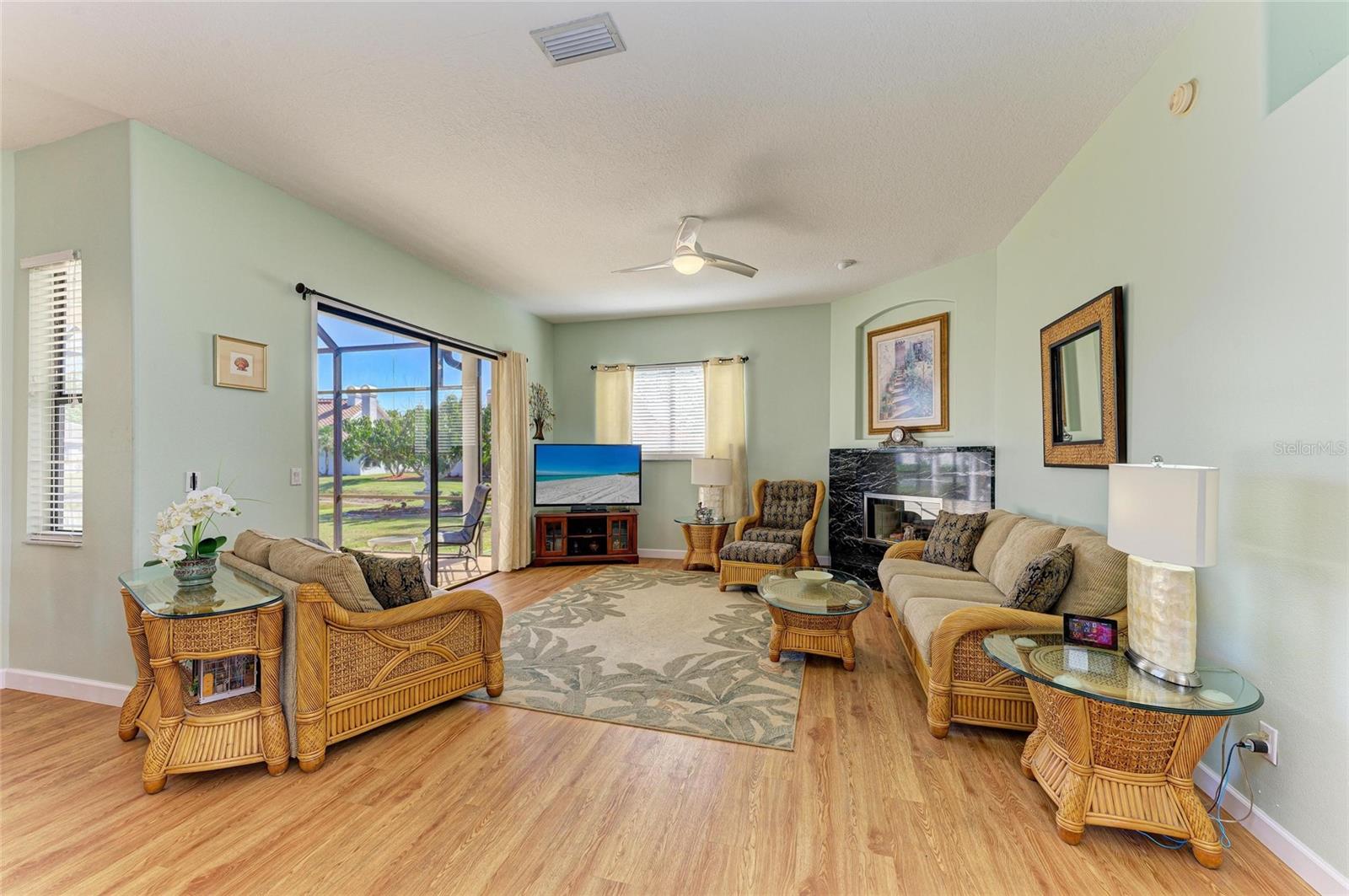 7102 42ND CT E — photo 16