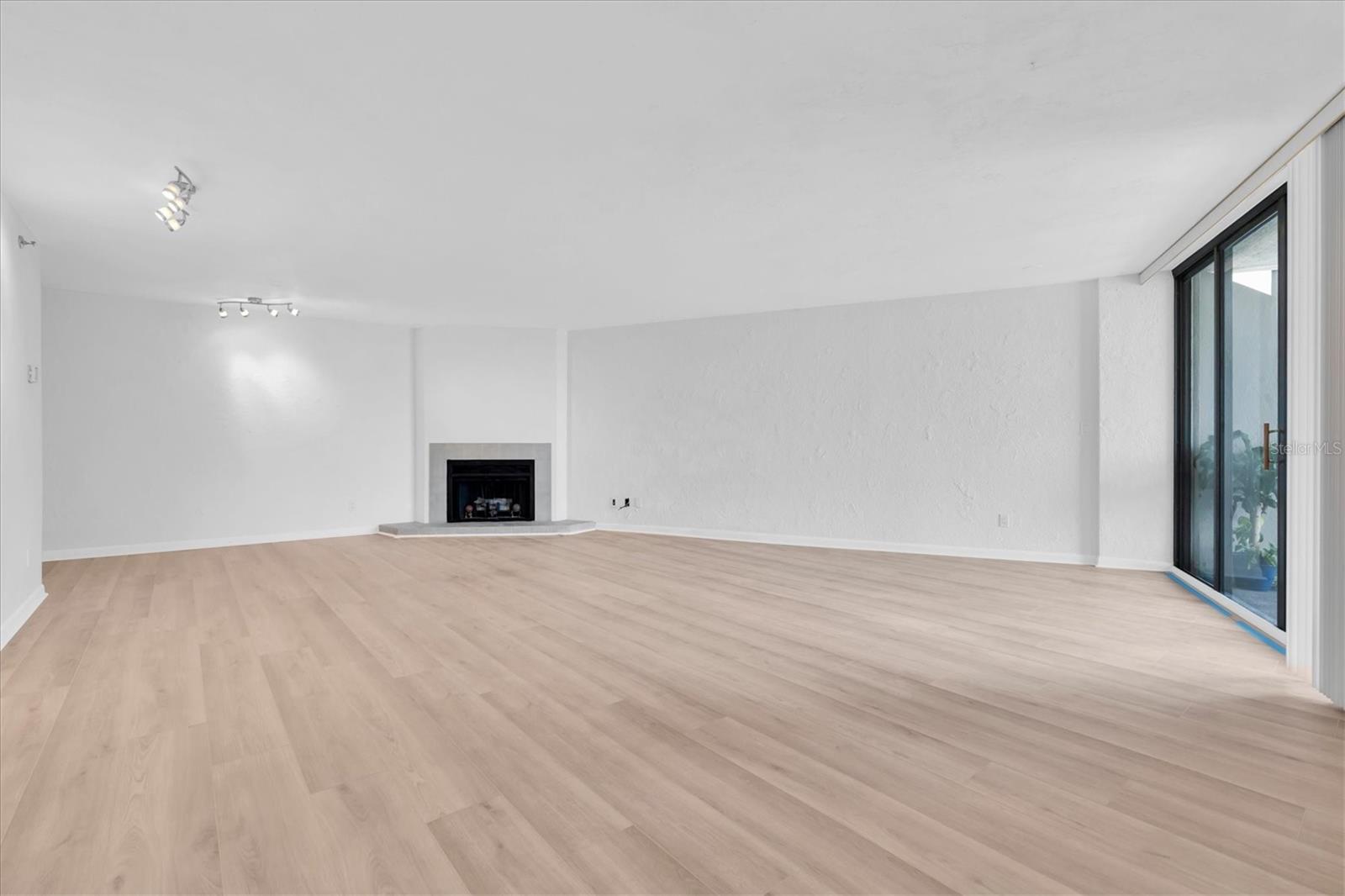 1600 GULF BLVD #617 — photo 7