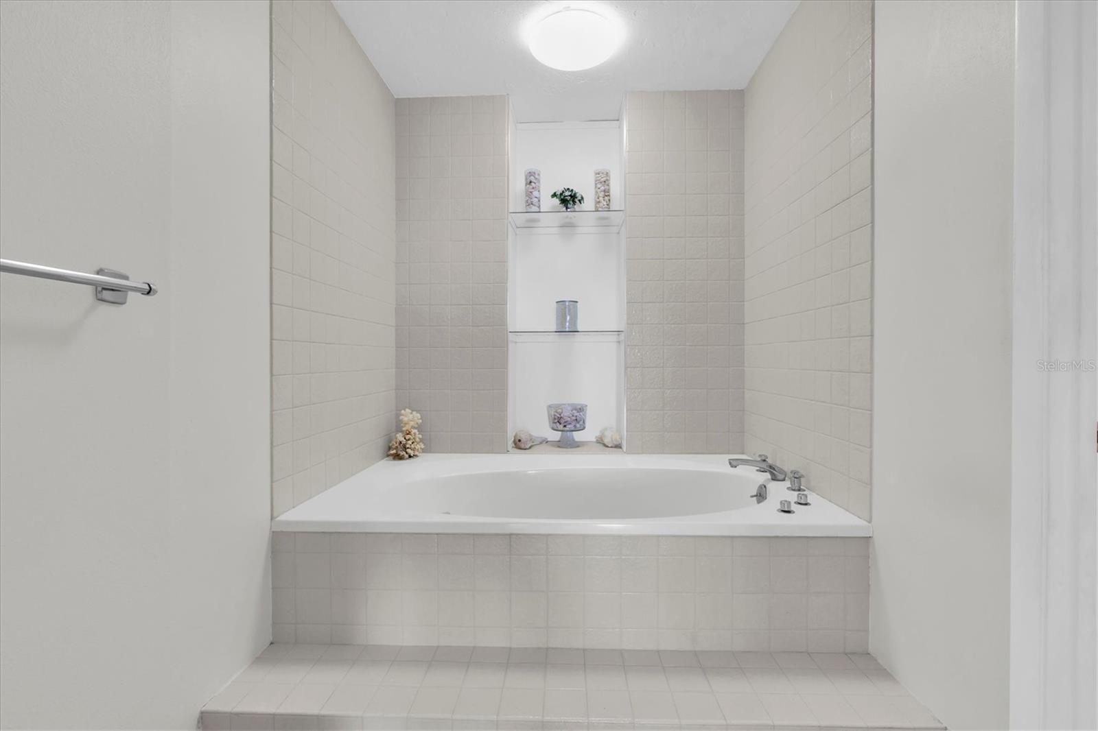 1600 GULF BLVD #617 — photo 29