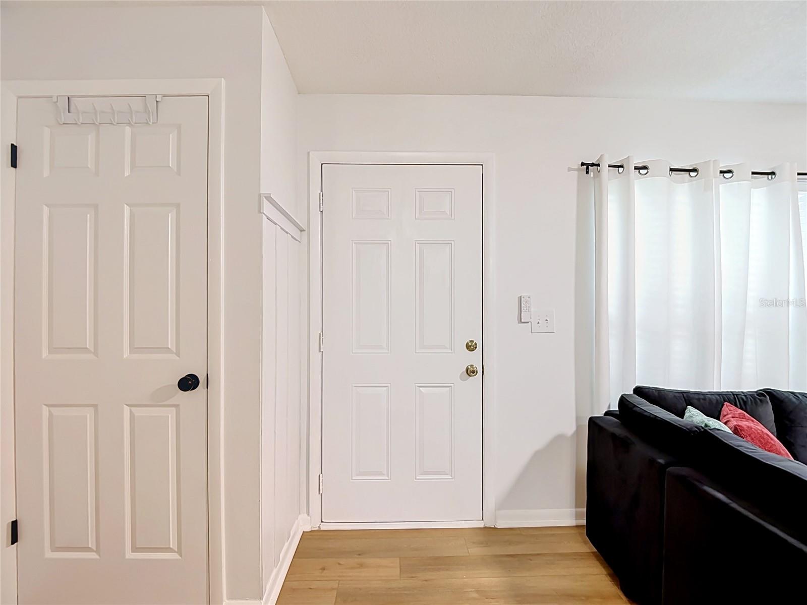 14732 PINE GLEN CIR — photo 3
