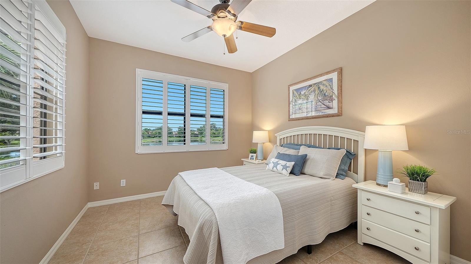 649 CRANE PRAIRIE WAY — photo 37