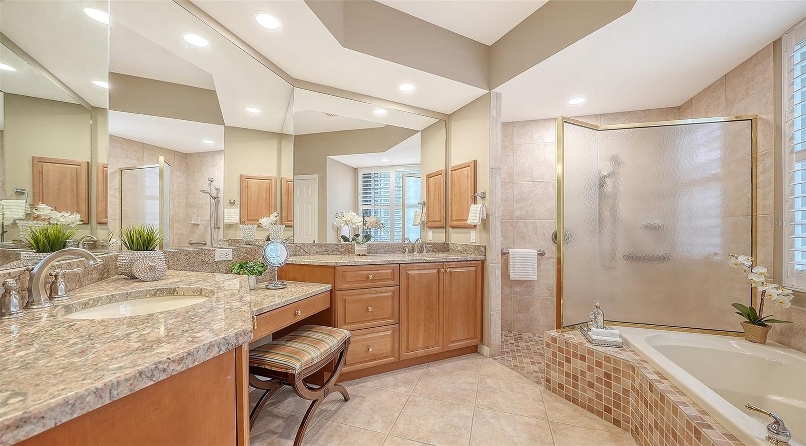 649 CRANE PRAIRIE WAY — photo 30