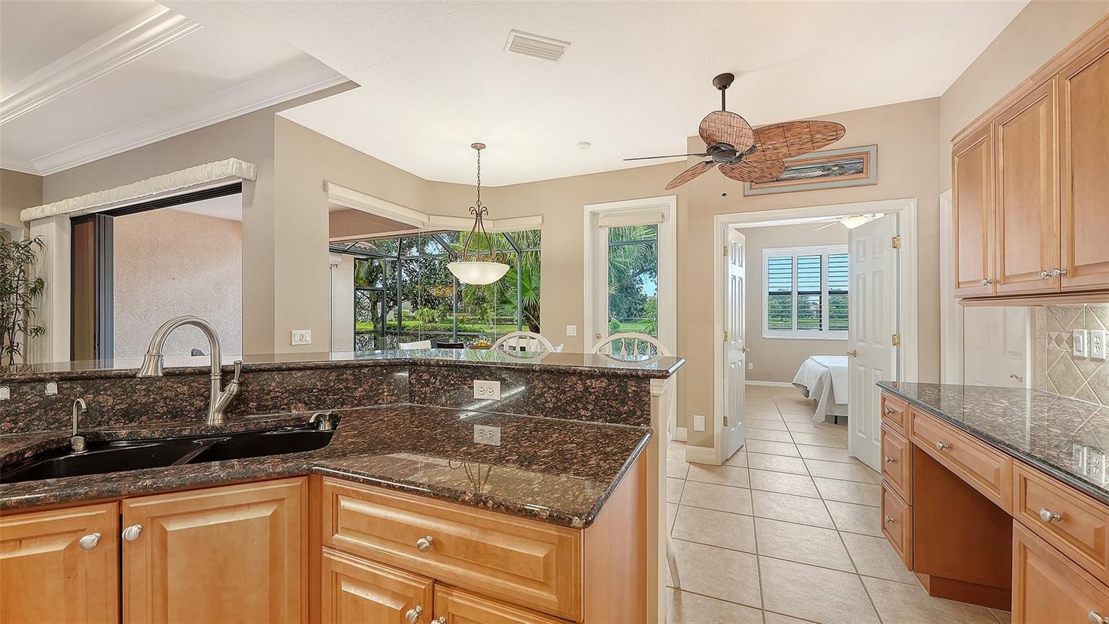 649 CRANE PRAIRIE WAY — photo 23