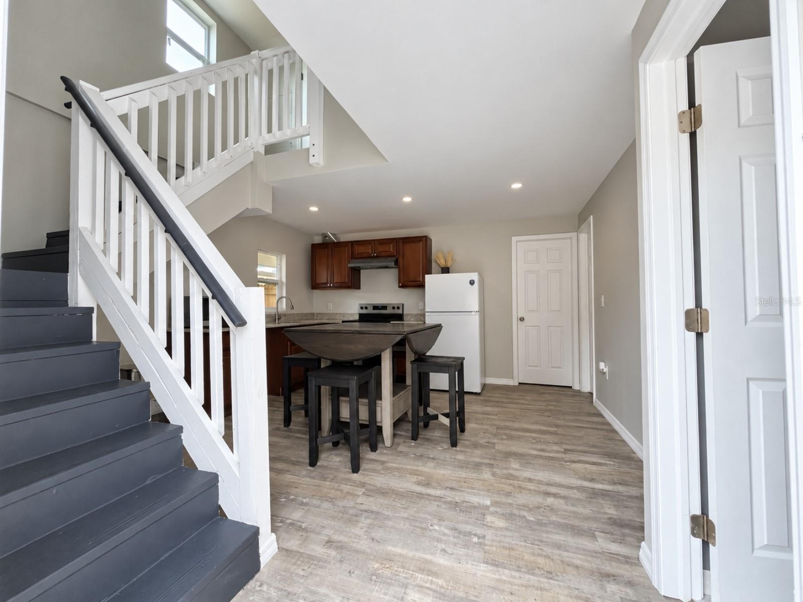 8435 GERBERA AVE — photo 3